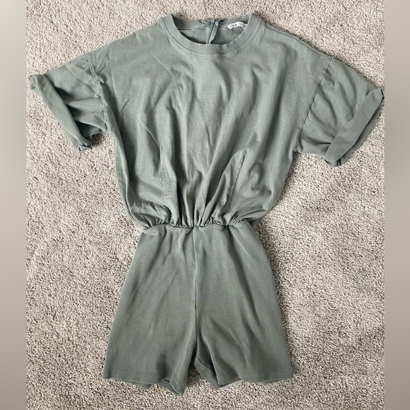 Zara One Piece Biker Shorts Romper - Picture 3 of 6